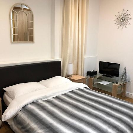 Modern Apartment In Twickenham Highstreet Экстерьер фото